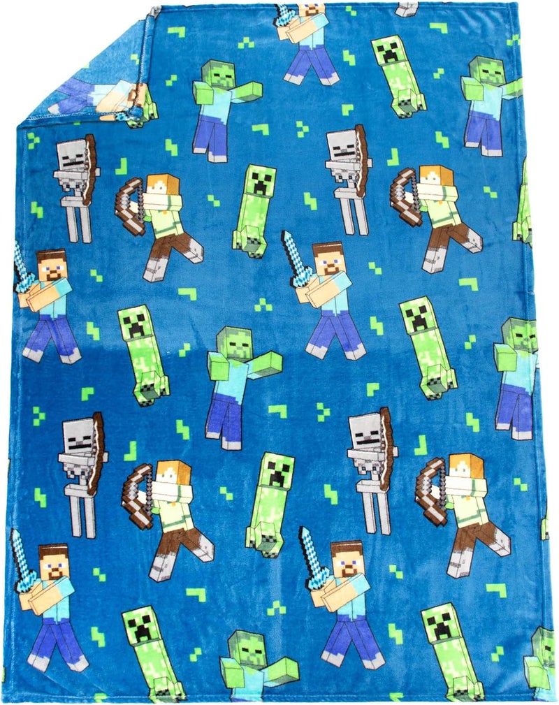 Jay Franco Minecraft Throw Blanket with Gift Box - Plush Throw Measures 46 x 60 Inches - Super Soft Special Edition Gamer Fleece Bedding Features Creeper - Image 4